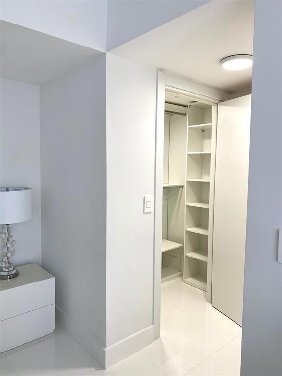 Ocean 4 unit 1006, Sunny Isles Beach, FL 33160 - photo 7