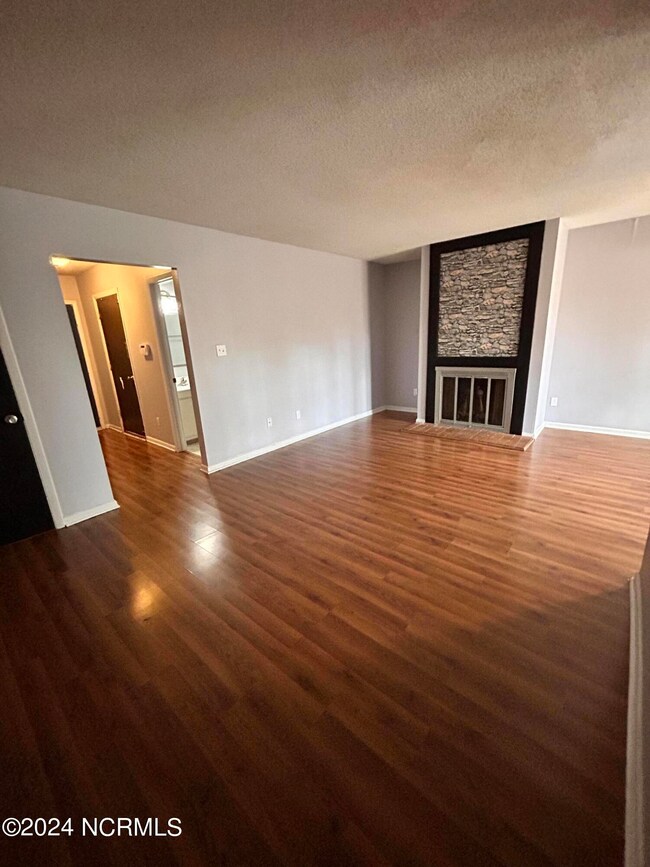 29 S Onsville Place, Jacksonville, NC 28546 - photo 5