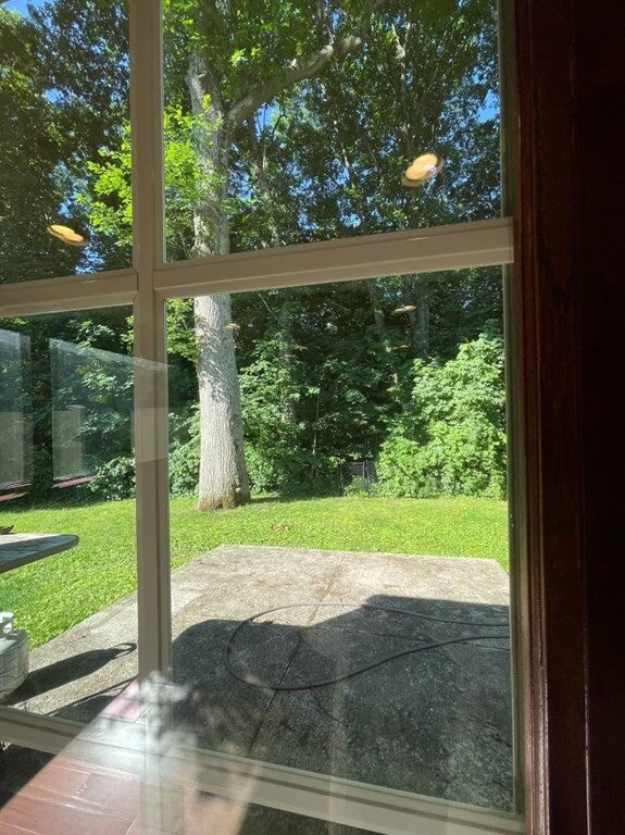 20 Caulfield Cir, Newton Center, MA 02459 - photo 3