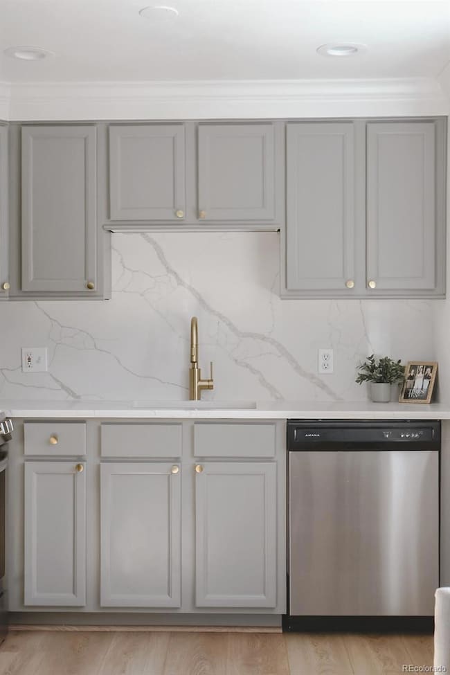 1435 Elizabeth St unit 8, Denver, CO 80206 - photo 2