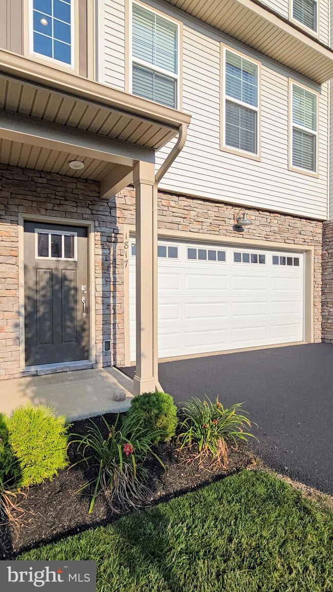 1817 Shady Ln unit 274, Mechanicsburg, PA 17055 - photo 3