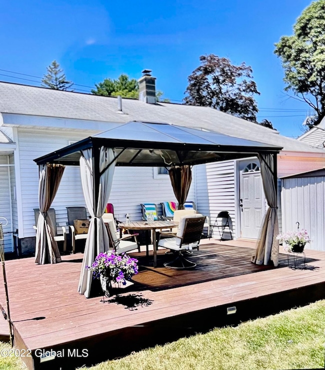 305 Harlem St, Schenectady, NY 12306 - photo 4