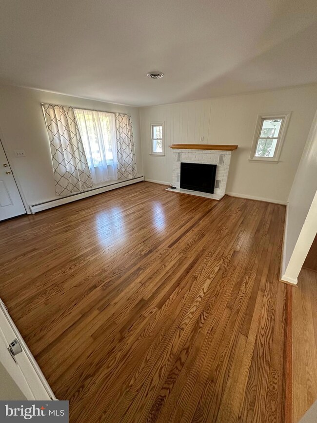 43855 Bardmore Way, Leonardtown, MD 20650 - photo 6