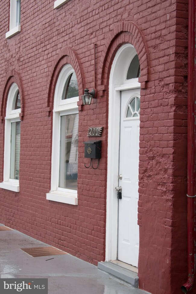 200 N Cannon Ave, Hagerstown, MD 21740 - photo 2