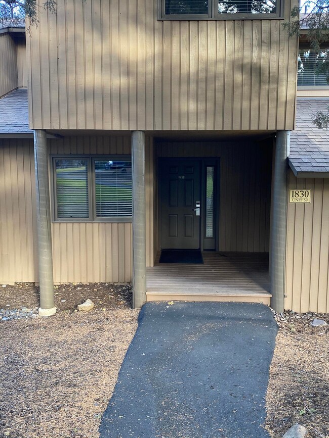 1830 Redtail Hawk Dr unit RV59G, Redmond, OR 97756 - photo 3