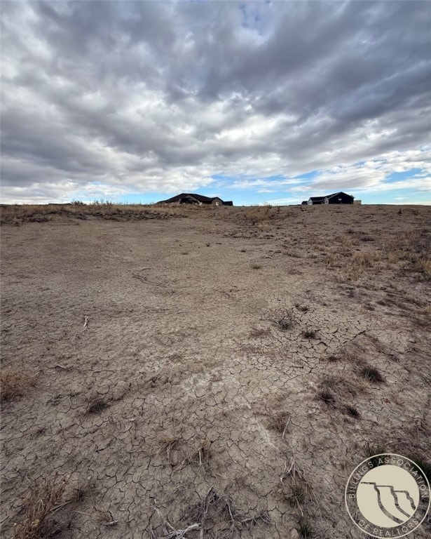 7617 White Pine Cir, Billings, MT 59106 - photo 2