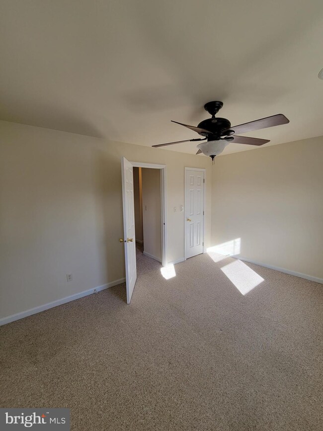 218 W King St, Waynesboro, PA 17268 - photo 6