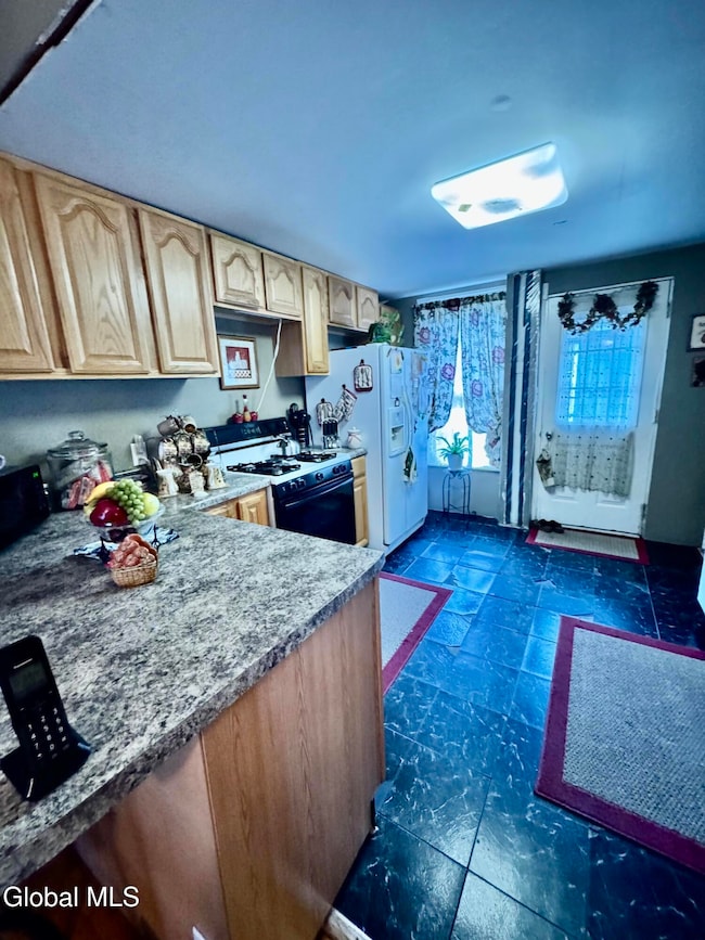 39 Haskell Ave, Glens Falls, NY 12801 - photo 7