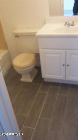 1115 E Mclellan Blvd unit 2, Phoenix, AZ 85014 - photo 4