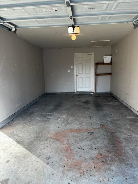 629 Carrell St unit A, Tomball, TX 77375 - photo 3