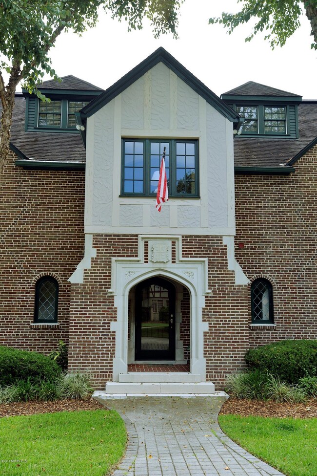 1894 Edgewood Ave S, Jacksonville, FL 32205 - photo 2