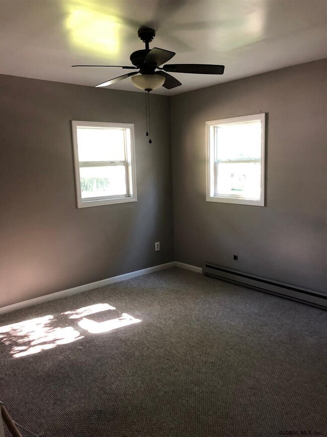 44 Northern Dr, Troy, NY 12182 - photo 5