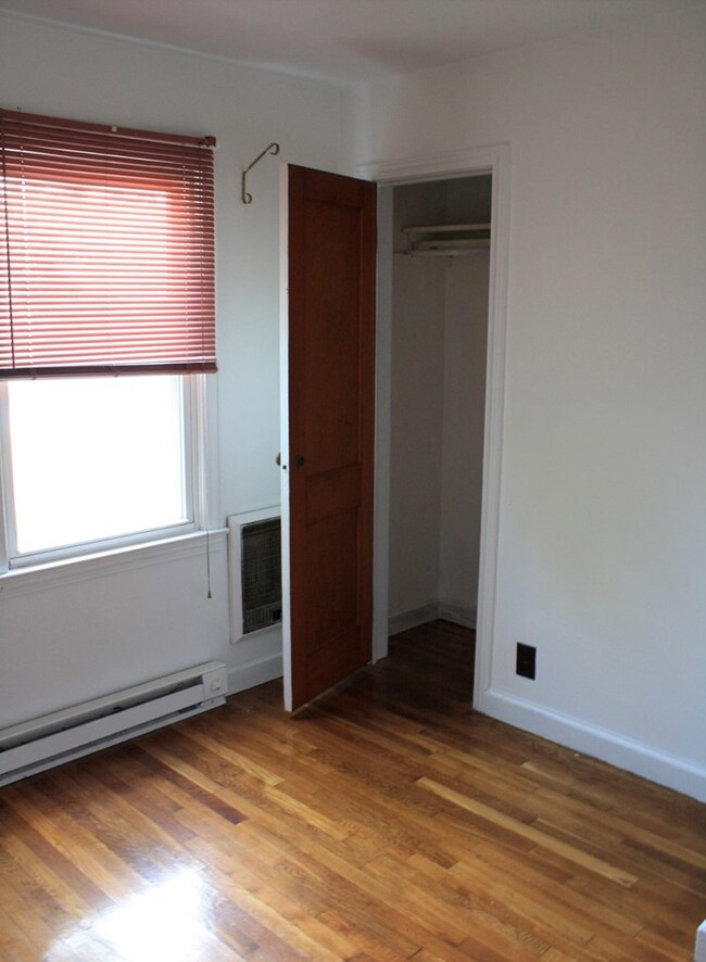 1001 E Main St, Johnson City, TN 37601 - photo 7