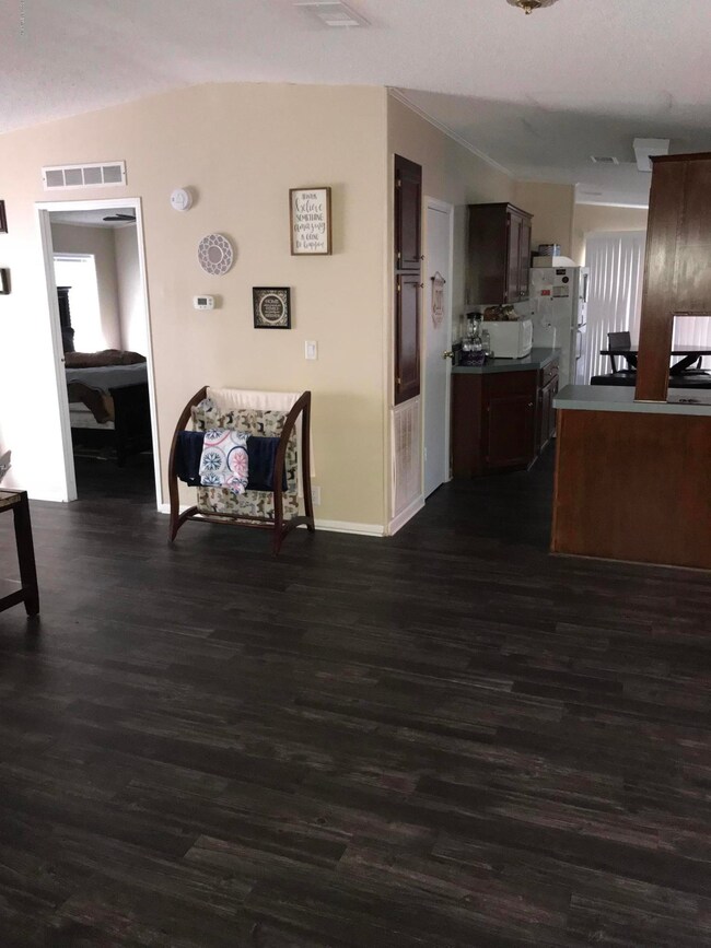 4089 Sunnyside Dr, Middleburg, FL 32068 - photo 5