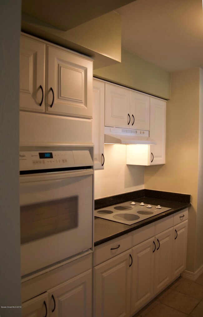 530 Mendel Ln, Titusville, FL 32796 - photo 5