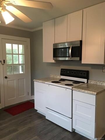 3025 Vernon St, Fort Mill, SC 29715 - photo 3