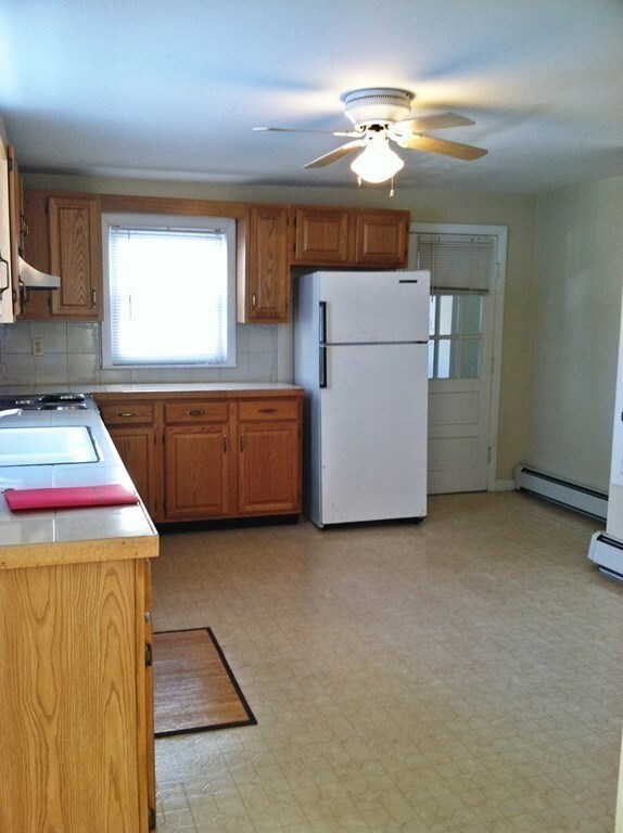 125 Washington St unit 125, Wellesley Hills, MA 02481 - photo 3