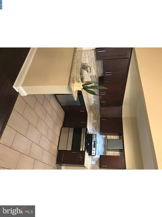 211 Pusey Ave, Darby, PA 19023 - photo 7