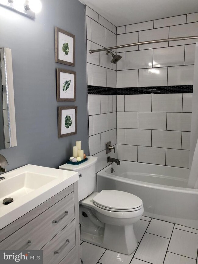 503 Mathias Hammond Way unit 304, Annapolis, MD 21401 - photo 5