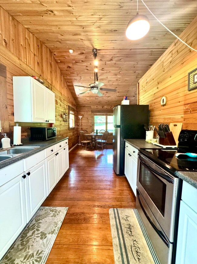 264 Persinger Rd unit 264, Canvas, WV 26662 - photo 7