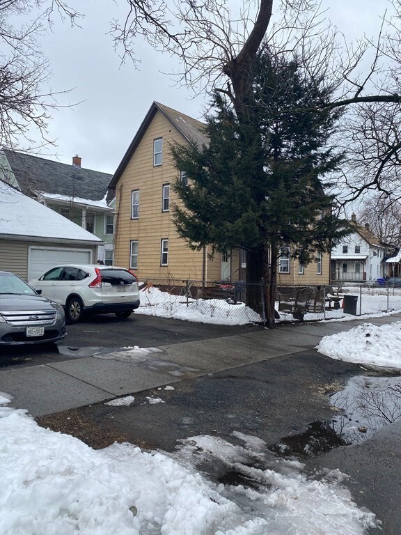 292 Orange St unit 294, Springfield, MA 01108 - photo 6