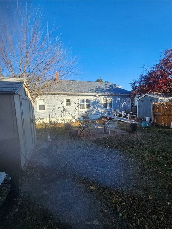 25 Fairview St, Providence, RI 02908 - photo 2