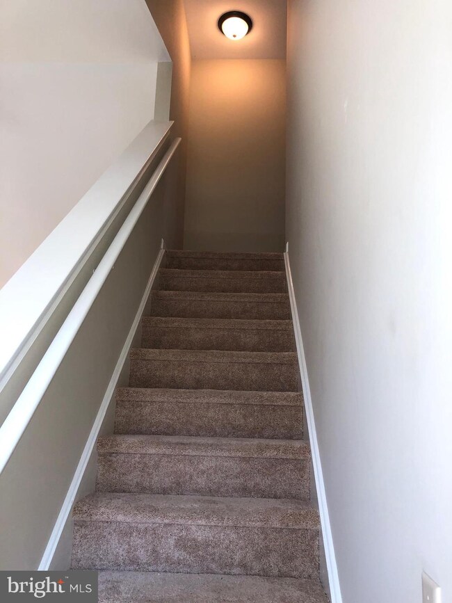 5 Cowpath Ct, Sicklerville, NJ 08081 - photo 4