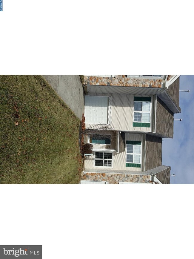 170 Pennsbury Ln, Woodbury, NJ 08096 - photo 2