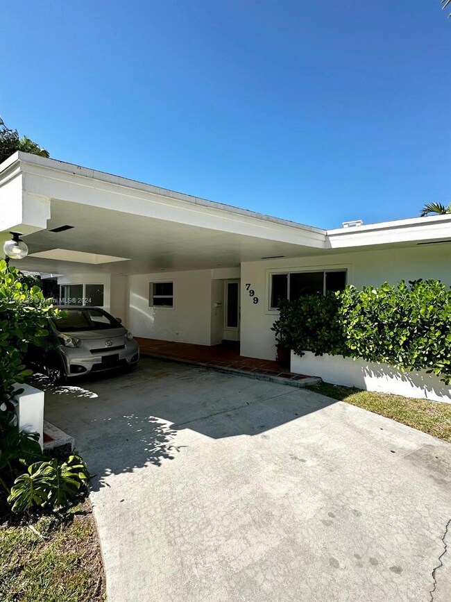 799 Curtiswood Dr, Key Biscayne, FL 33149 - photo 4