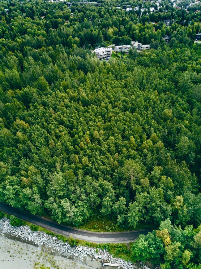 coastal trail proximity