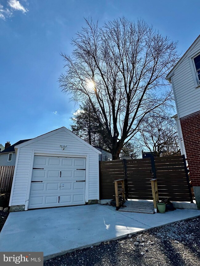 502 Ingleside Ave, Catonsville, MD 21228 - photo 4