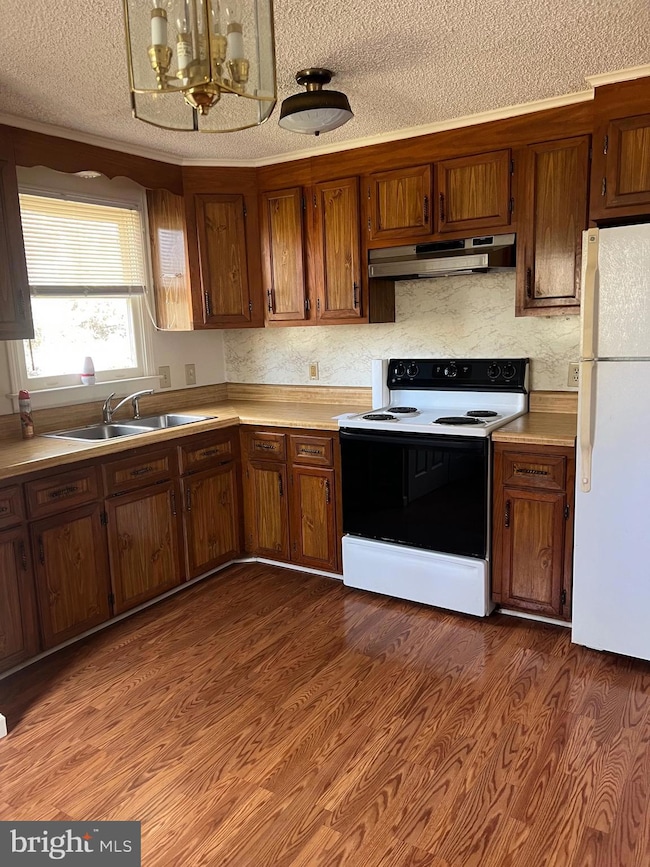 183 N Almond St unit 183, Orange, VA 22960 - photo 4