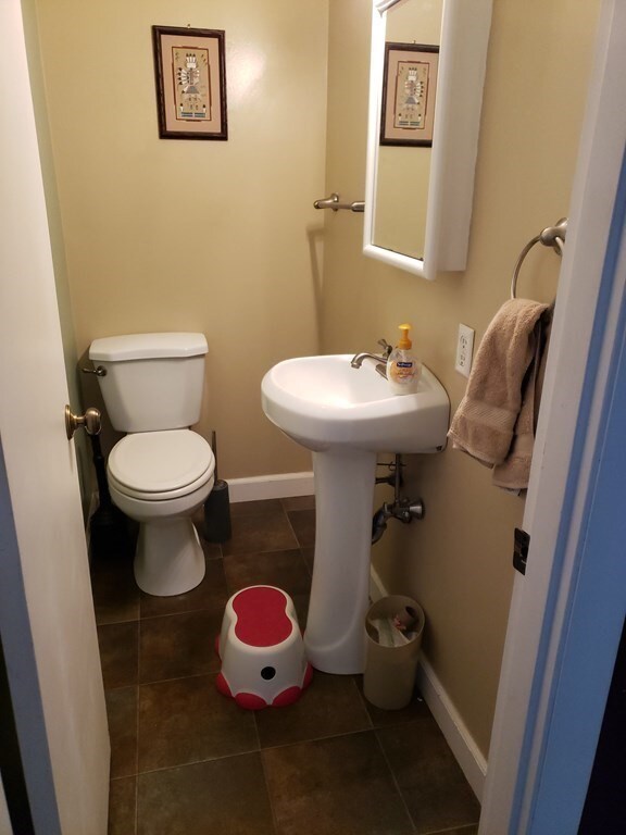 170 E Hadley Rd unit 31, Amherst, MA 01002 - photo 5