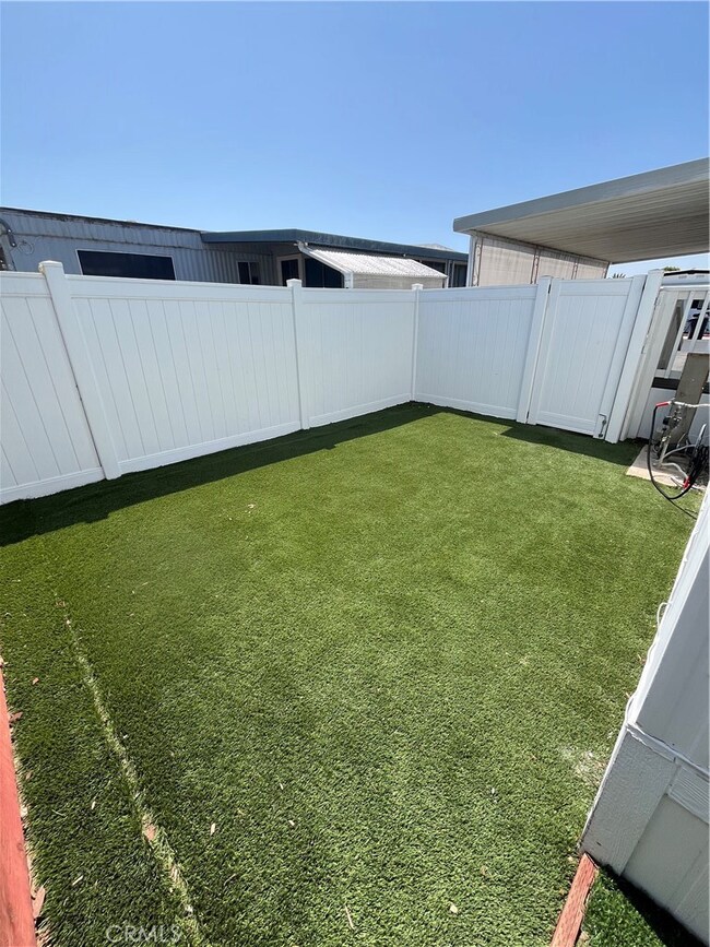 3700 Buchanan St unit 193, Riverside, CA 92503 - photo 6