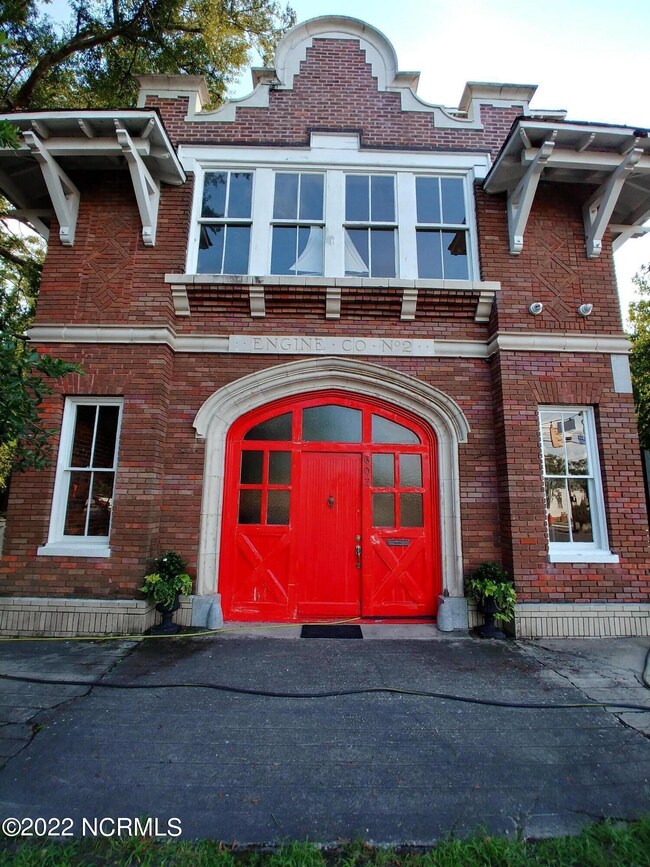 715 Queen St, Wilmington, NC 28401 - photo 2