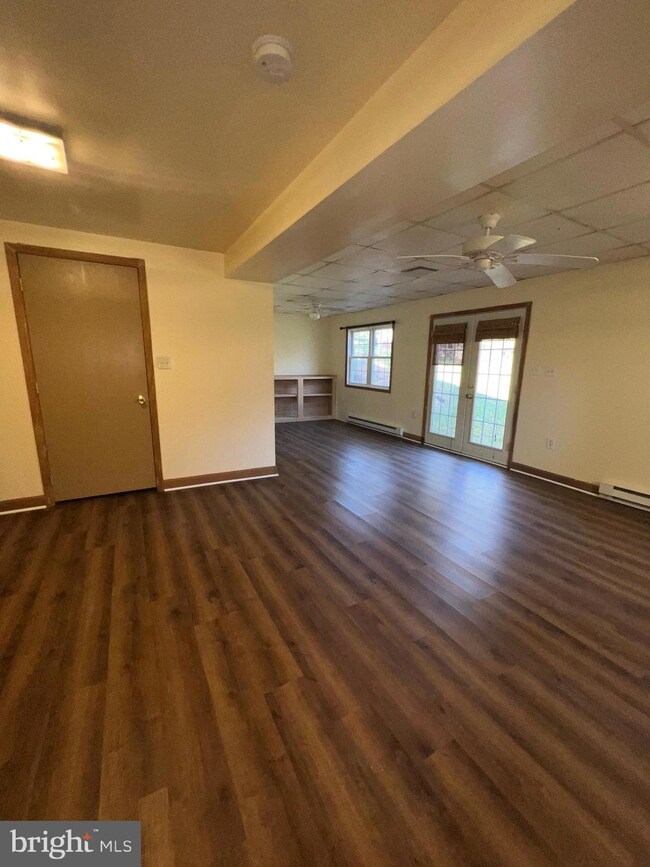 61 Murphy Rd, Harpers Ferry, WV 25425 - photo 2