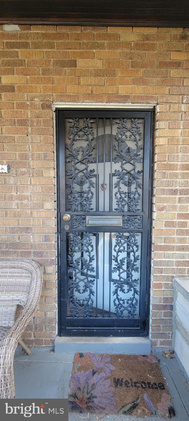 3823 Boarman Ave, Baltimore, MD 21215 - photo 2