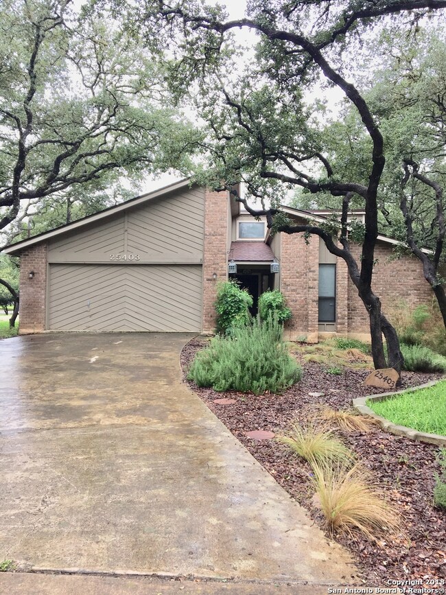 25403 N Saddle Trail, San Antonio, TX 78255 - photo 2