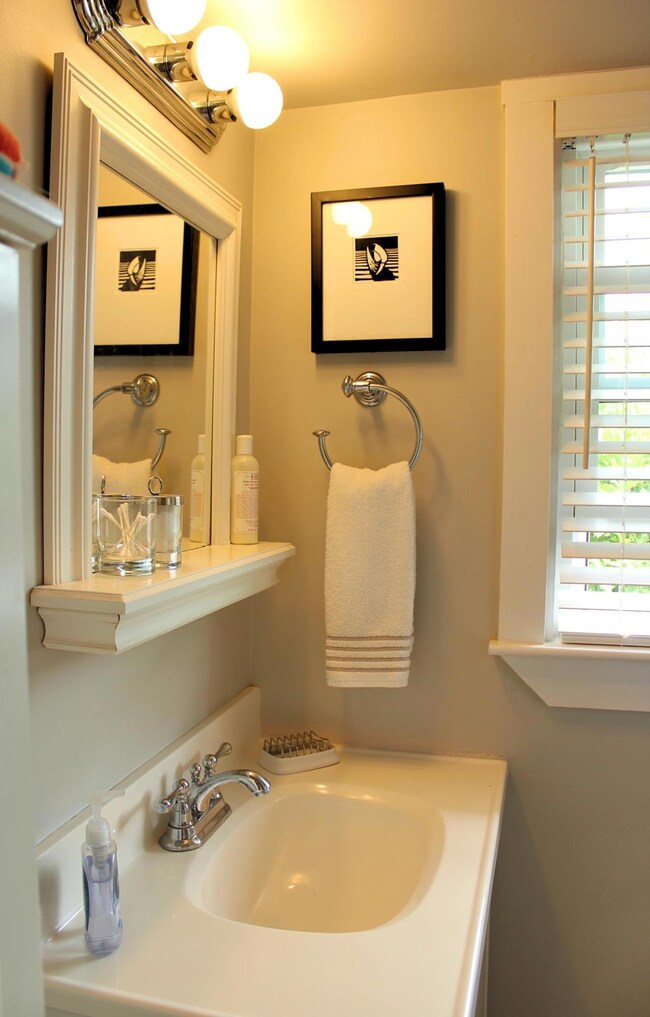 4 Miller Hill Rd unit 9, Provincetown, MA 02657 - photo 7