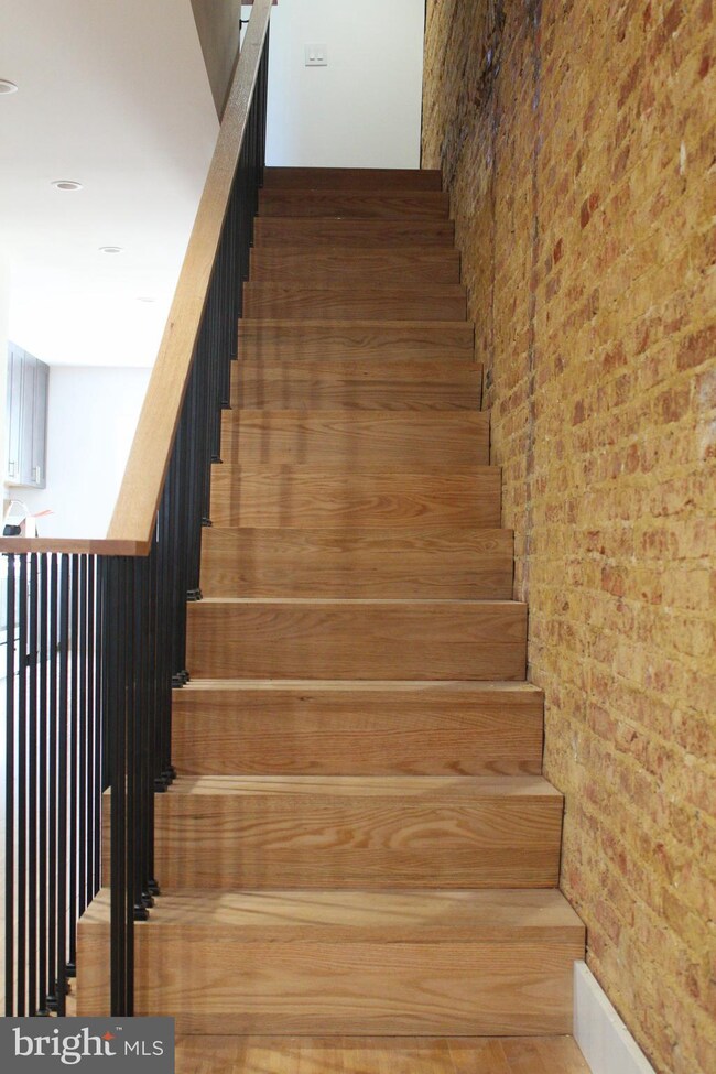 450 Pitman Place, Baltimore, MD 21202 - photo 7