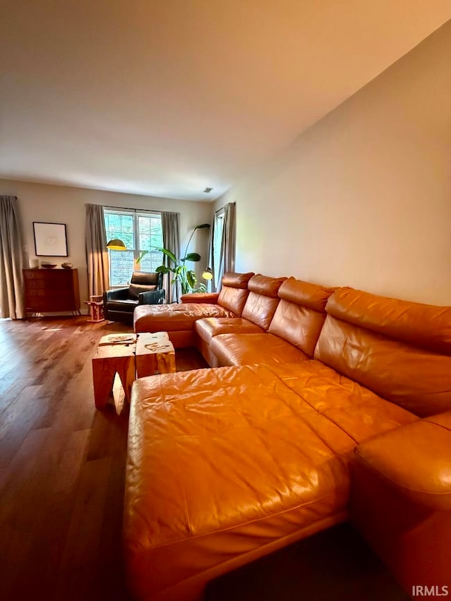 641 Bayberry Ct W, Bloomington, IN 47401 - photo 4