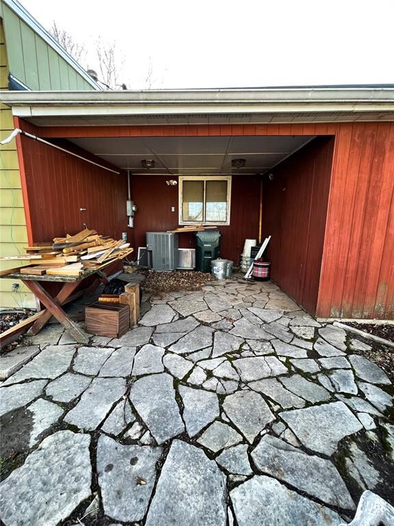 2505 Illinois St SW, Cedar Rapids, IA 52404 - photo 6