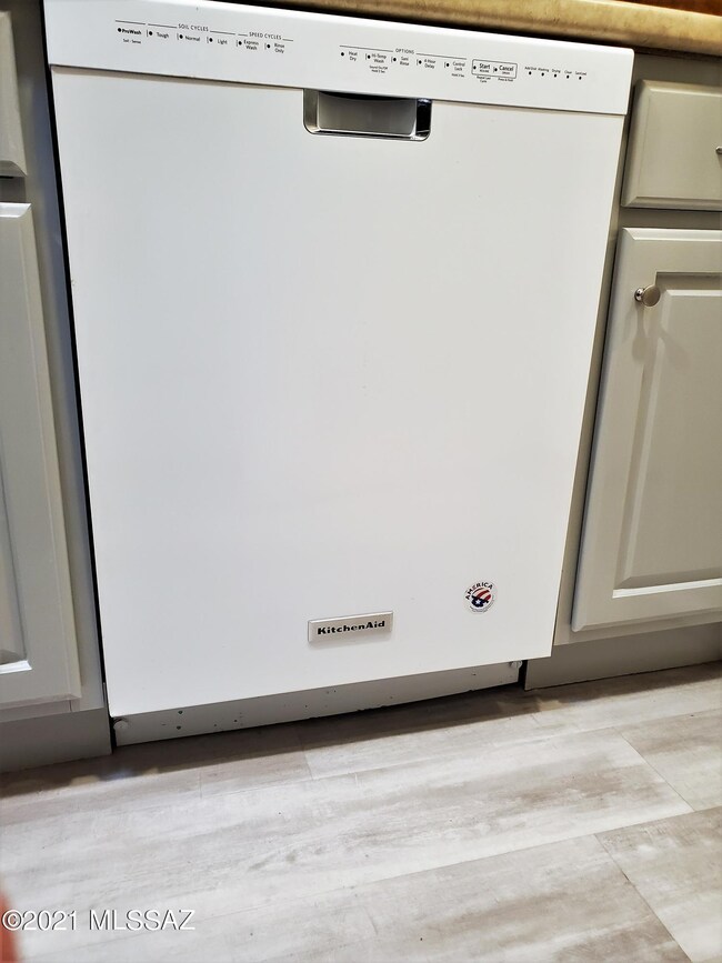 Newer Kitchenaid Dishwasher