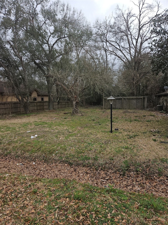 2939 Rigel Rd, Houston, TX 77088 - photo 2