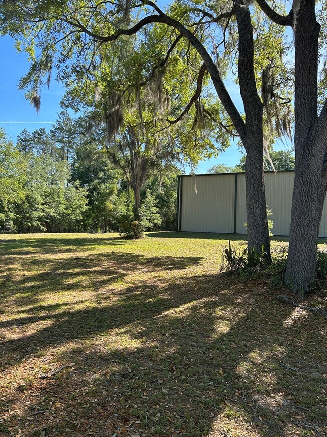 1011 Gary Ln NE, Steinhatchee, FL 32359 - photo 4