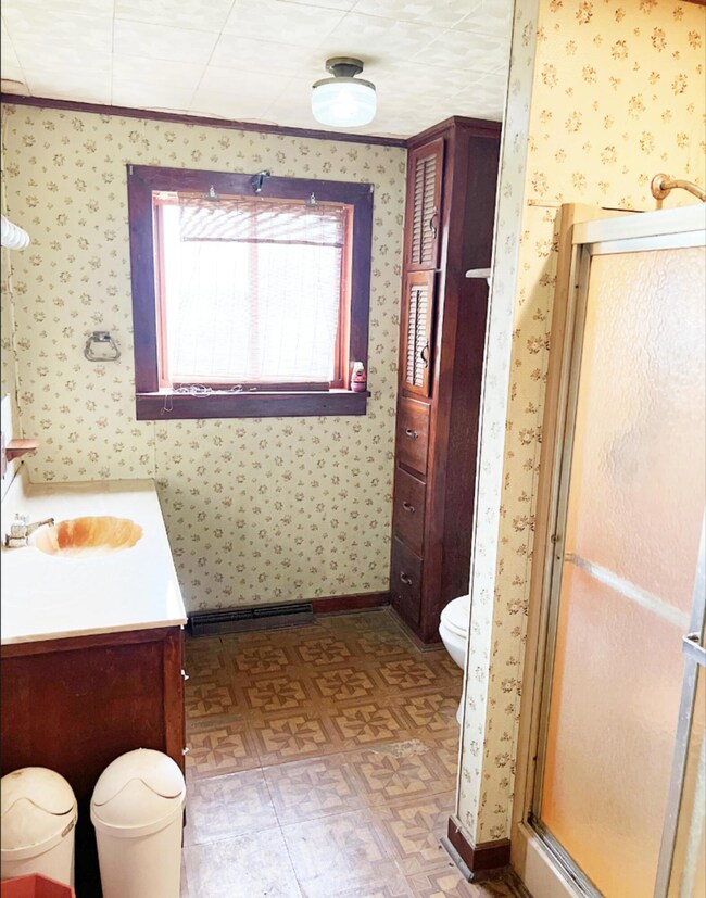 18 S Westfield St, La Porte, IN 46350 - photo 7