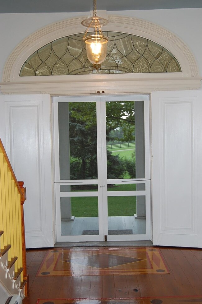 687 Kidds Mill Rd E, Versailles, KY 40383 - photo 5