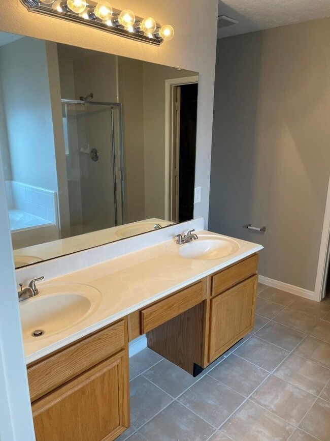 30534 Country Meadows Dr, Tomball, TX 77375 - photo 7