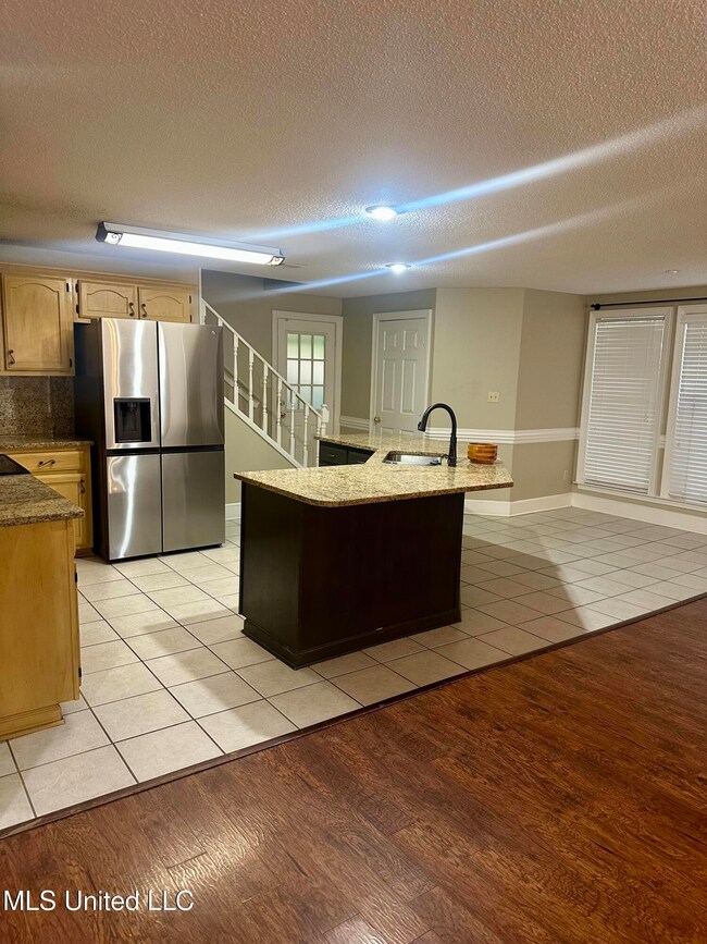 814 Byhalia Rd, Hernando, MS 38632 - photo 6