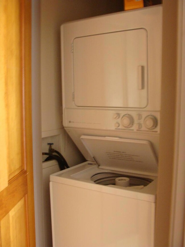 1512 Upper Liveoak Rd, Fredericksburg, TX 78624 - photo 7